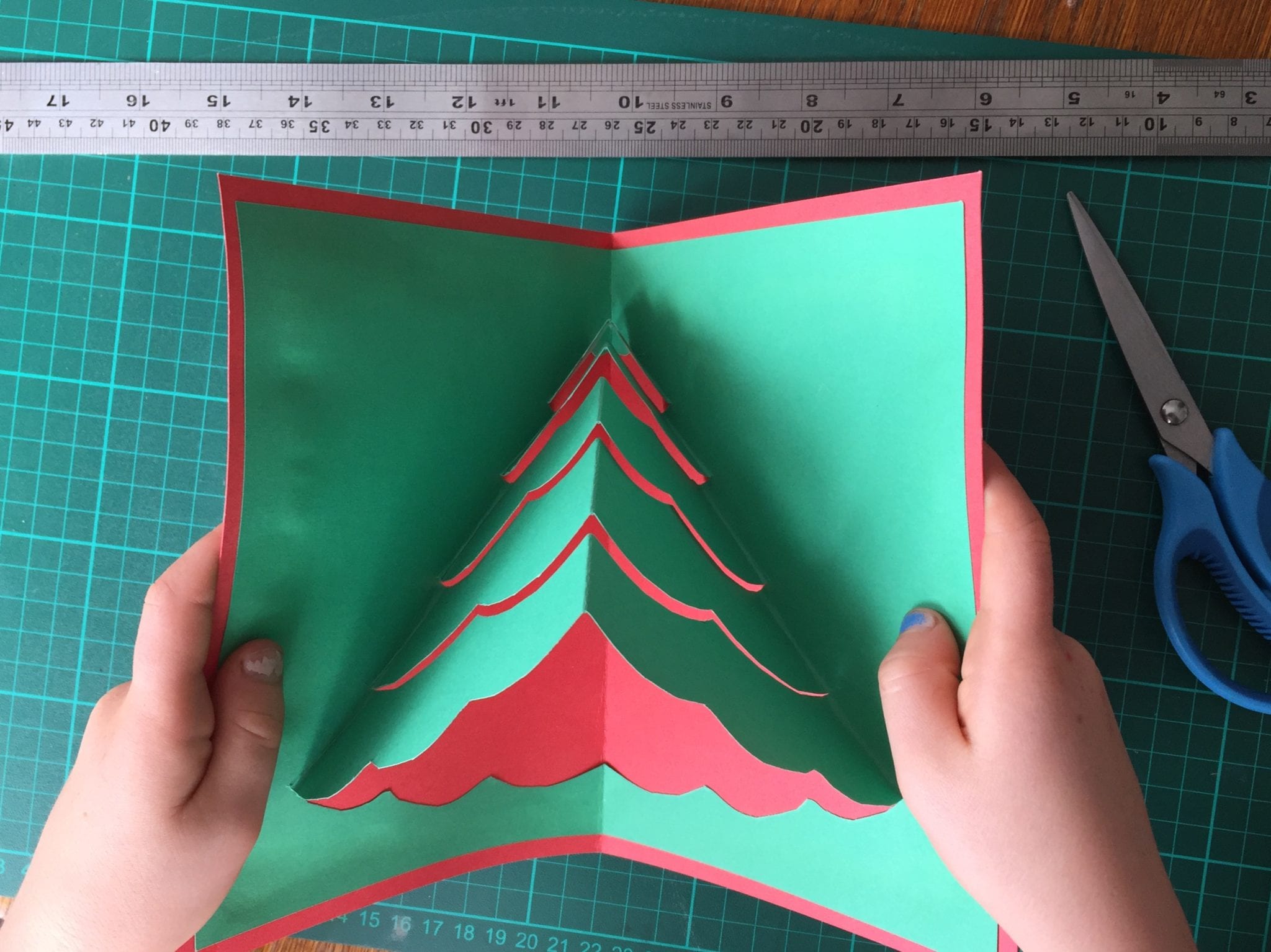 Pop-up Christmas Cards at Auckland Library