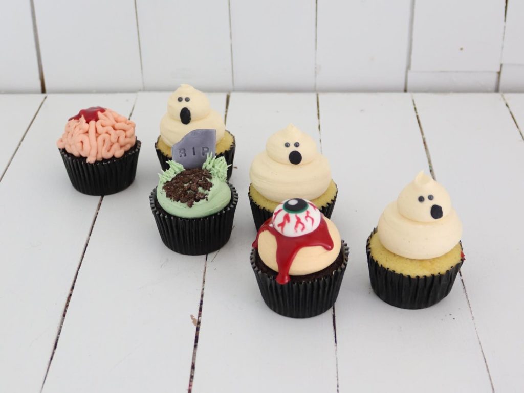 Halloween Cupcakes from Sweet Bites Cakes