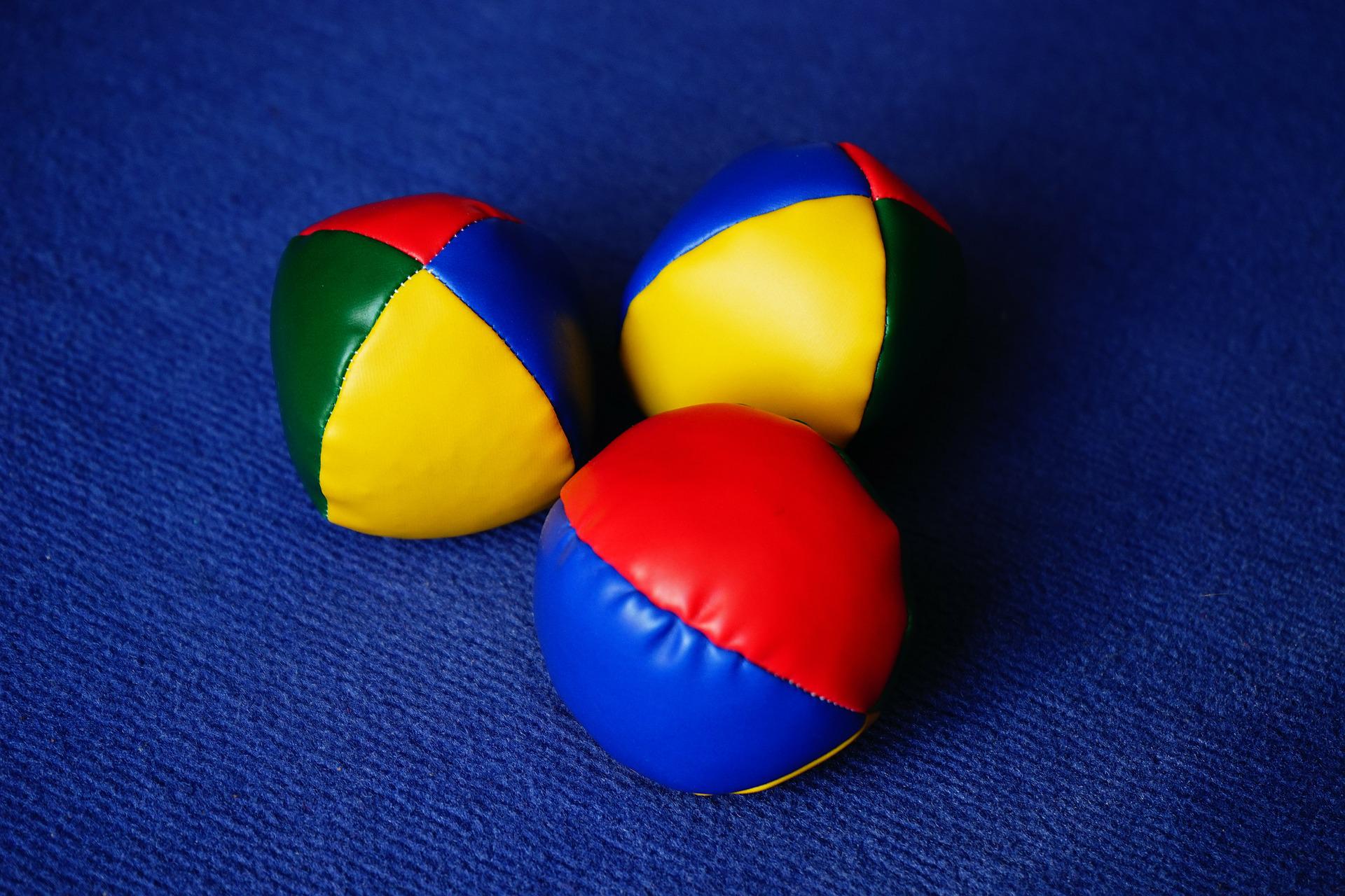 Matariki Juggling Balls