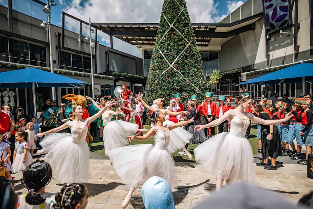 Westfield Albany Santa Arrival